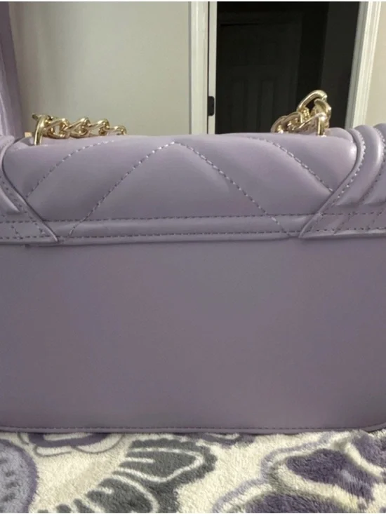 Valentino Orlandi Lavender Quilted Chain Crossbody with Gold Hardware - Picture 3 of 4